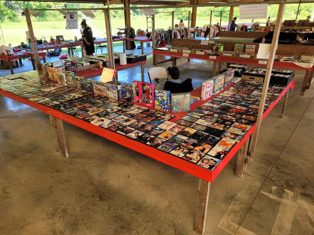 Treasure Hunt Flea Market on HWY 41-A - Hopkinsville | Updated Hours ...