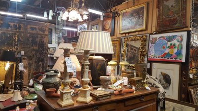 Lots of Furnitures & Antiques INC - Dallas, Texas 75207